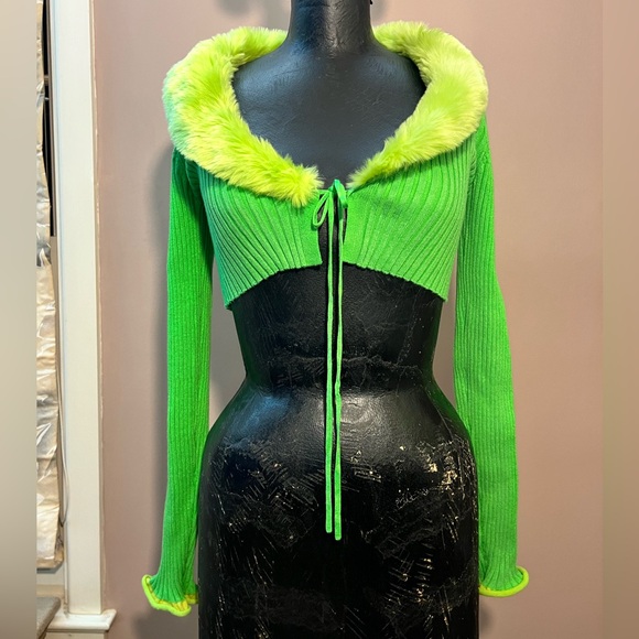 Urban Outfitters Izzy Faux Fur Cropped Cardigan in Pink & Green lot of 2 Size S - Picture 2 of 15